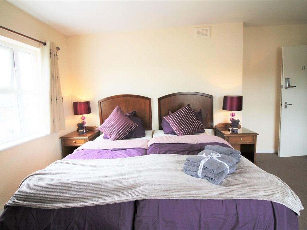 Summerfield Pub & Boutique Rooms Londra Esterno foto