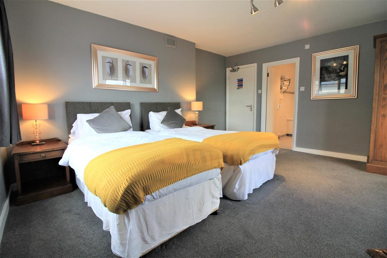 Summerfield Pub & Boutique Rooms Londra Esterno foto