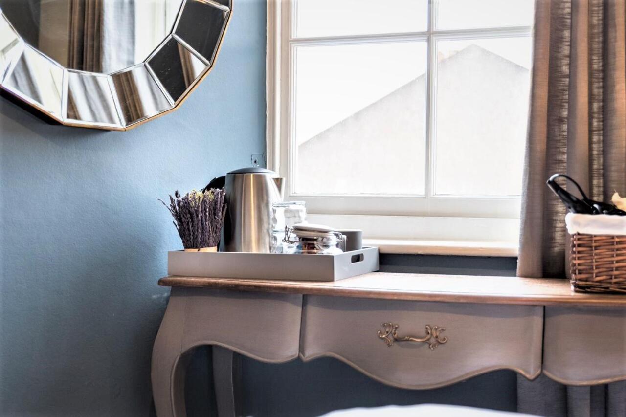 Summerfield Pub & Boutique Rooms Londra Esterno foto