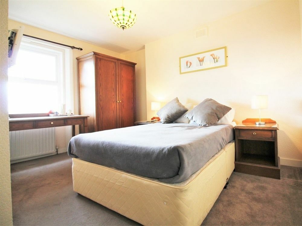 Summerfield Pub & Boutique Rooms Londra Esterno foto
